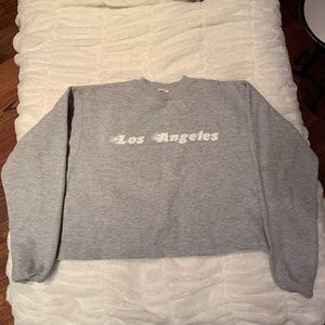 Brandy Melville Cropped Grey Graphic pullover
